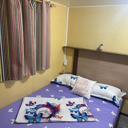 Casa Mobila 3 *