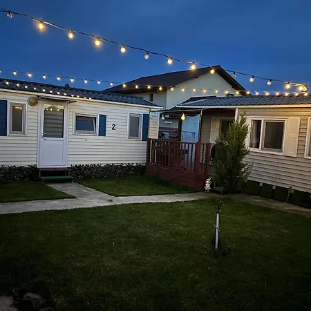 Casa Mobila 3 *